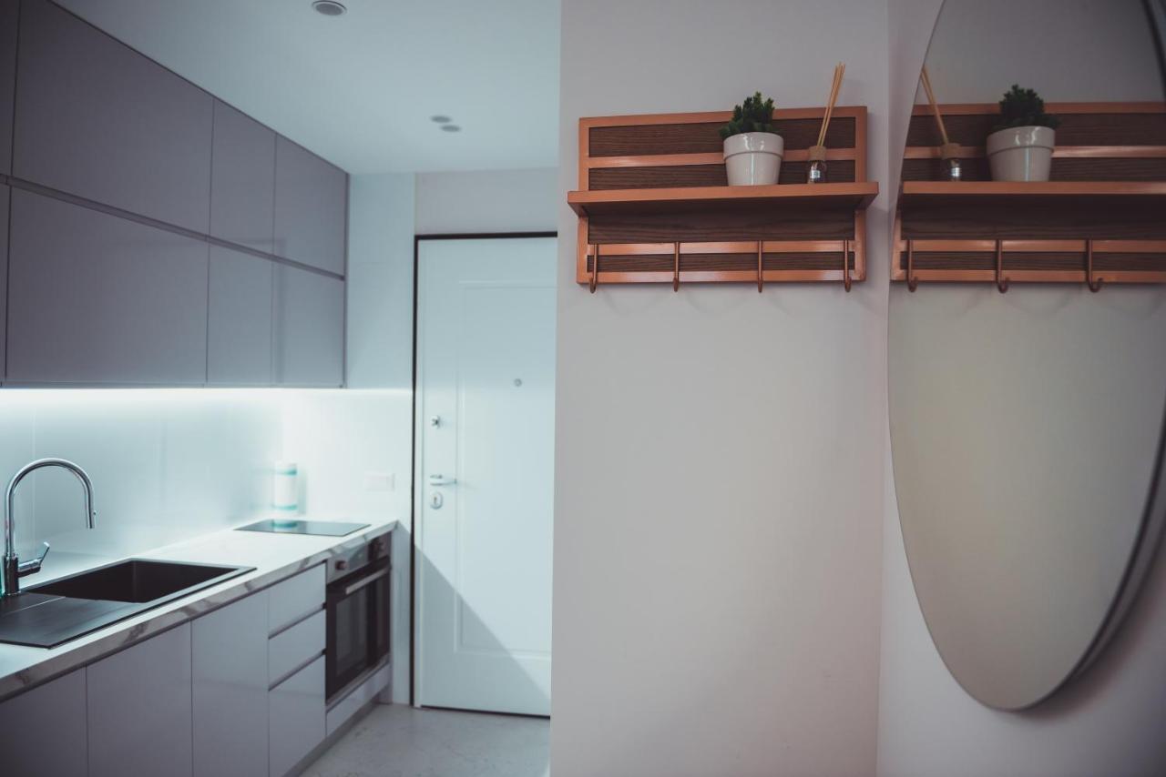 Tam Skanderbeg Square City Center Apartment No2 티라나 외부 사진