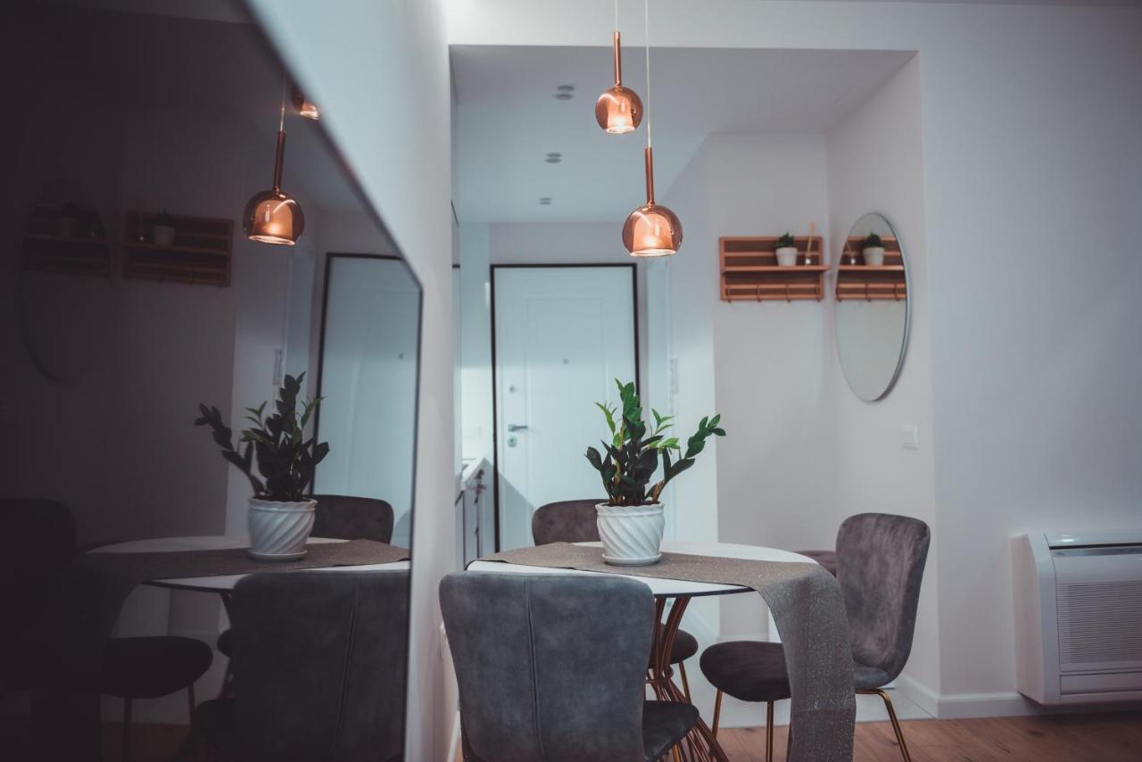 Tam Skanderbeg Square City Center Apartment No2 티라나 외부 사진