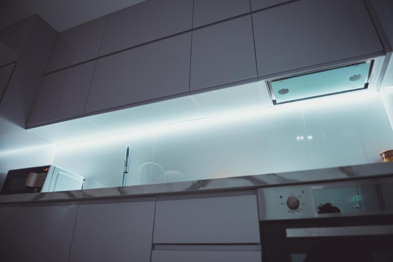 Tam Skanderbeg Square City Center Apartment No2 티라나 외부 사진