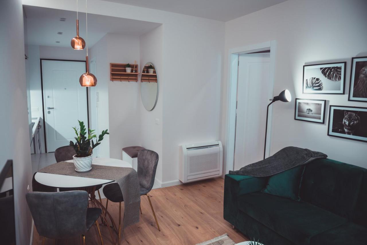 Tam Skanderbeg Square City Center Apartment No2 티라나 외부 사진